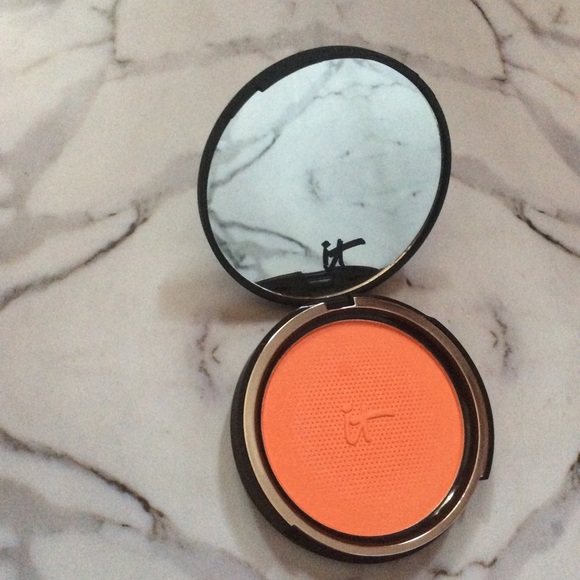 BRAND NEW IT COSMETICS BYE BYE PORES BLUSH - Picture 3 of 7